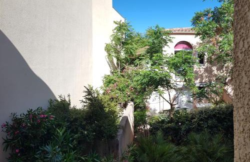Molini Apartment | Duplex les pieds dans l'eau