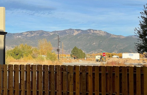 Salida House | Duplex Near Monarch, Hiking, Biking & Ark River. NOV/DEC Discounted. STR25-078