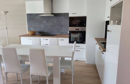 Saint-Lary-Soulan Apartment | Duplex sleeps 8 wifi with balcony Sol Y Neou foot of Pla d'Adet slopes.