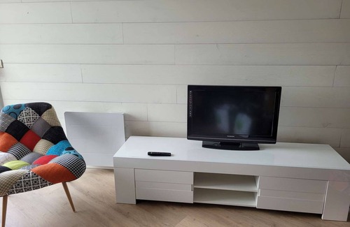 Saint-Lary-Soulan Apartment | Duplex sleeps 8 wifi with balcony Sol Y Neou foot of Pla d'Adet slopes.