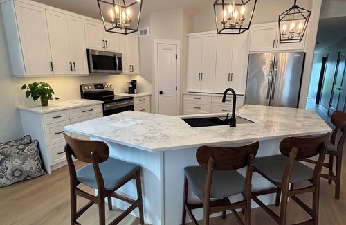 Dauphin House | Duplexes on Hawthorne