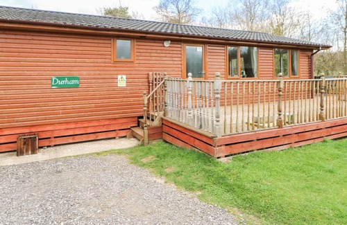 Kiplin Cottage | DURHAM LODGE, pet friendly, character holiday cottage in Kiplin