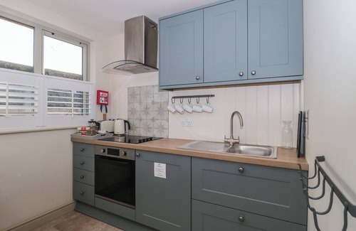 Lechlade Cottage | DUTCH 1, pet friendly, with a garden in Lechlade-On-Thames