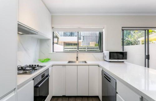 Dee Why House | DY008 - 3 bedroom townhouse - Dee Why