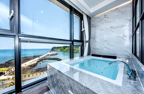 Aewol Hotel | Dyneoceano Hotel