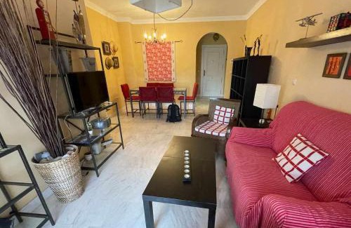 Motril Apartment | E2 equipado en Playa Granada con terraza de 11m2