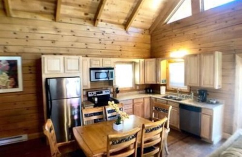 Silt Cabin | Eagle - Colorado River Cabin with Hot tub!