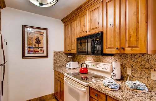 Vail Hotel | Eagle Point Instant Booking 28% off 2 Bedroom Fri 12/27/24 thru 1/3/25