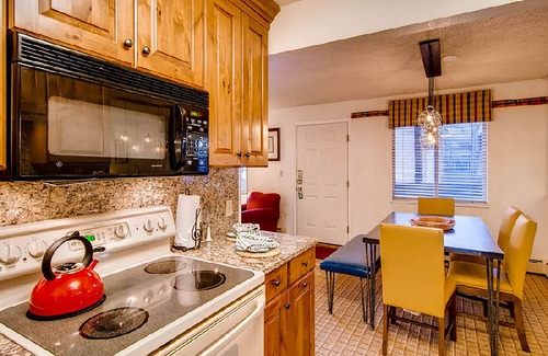 Vail Hotel | Eagle Point Instant Booking 28% off 2 Bedroom Fri 12/27/24 thru 1/3/25