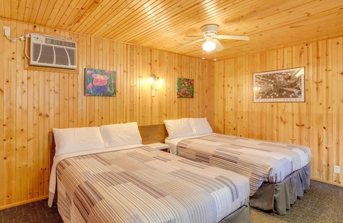 Eagle Rock Apartment | Eagle Rock Lakeview Retreat w/ Community Pool!