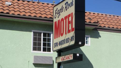Eagle Rock Hotel | Eagle Rock Motel