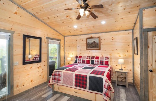 Cosby House | Eagle's Nest Hideaway