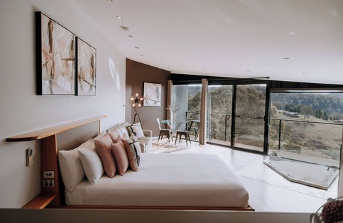 Rydal Hotel | Eagle View Escape