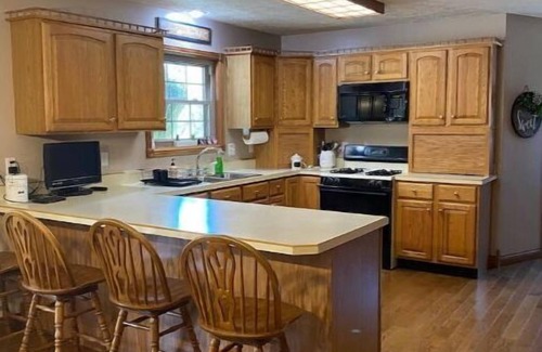 Ferdinand House | Eagles Nest - Eagle Adventures LLC