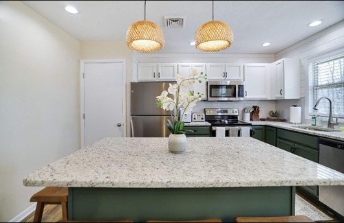 Gouldsboro House | Eagles View Retreat-Huge Game Room,4 Bdrms, HVAC,Sleeps 10 comfortably-12 max