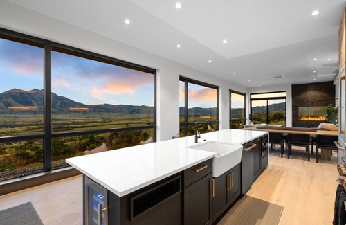 Emigrant House | Eagles Wings: Luxe Yellowstone Retreat |Condé Nast