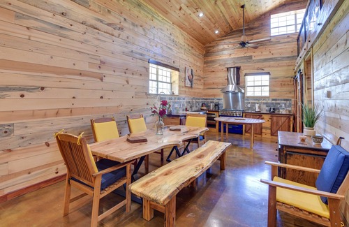 Early Cabin | Early Cabin w/Deck ~ 20 Mi to Lake Brownwood!