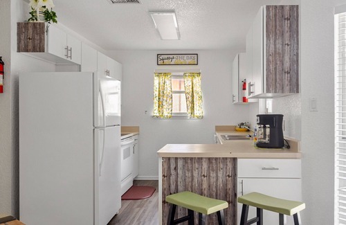 New Braunfels Ski Chalet | Earth Haus LITE