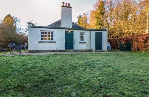 Cupar House | East Cottage - Tarvit