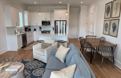 Gulf Shores House | East Fifteen Cottages - Pearl Cove