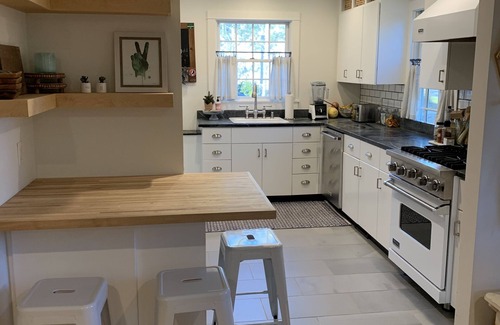 East Quogue House | East Quogue - Close to all!