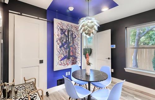 East Cesar Chavez House | East Side 3BR Masterpiece Home