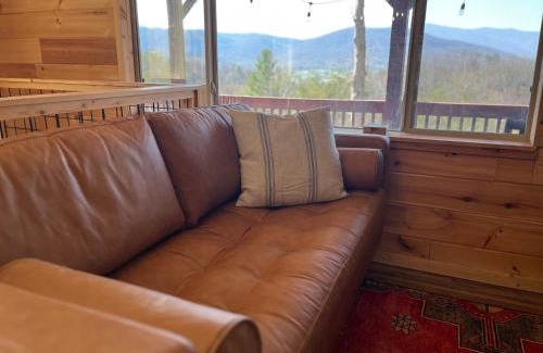 Cosby House | East Tennessee Family Mountain Retreat with Private Vineyard