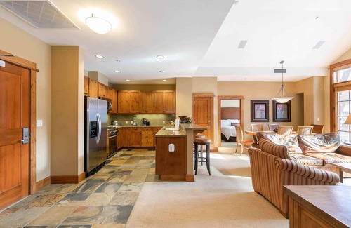 Truckee Resort | East West Hospitality Tahoe