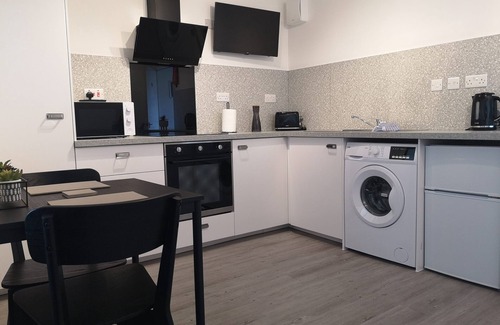 Folkestone Apartment | Eastcliff Escape Folkestone Studio Apartment