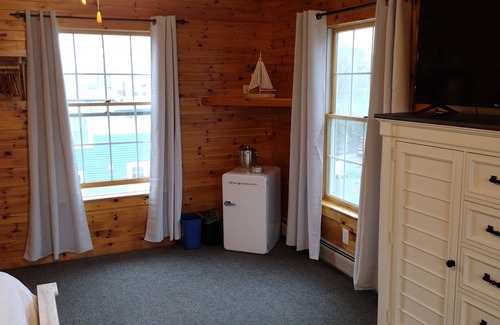 Lubec Bed & Breakfast | Eastern Beacon Inn Room 3