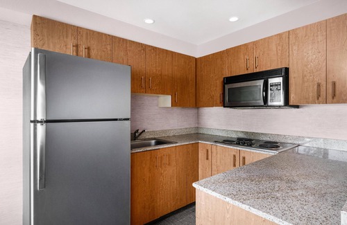 Lake Hills Hotel | Eastgate Hotel, BW Signature Collection