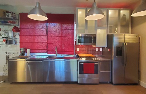 Blackshear-Prospect Hill House | Eastside Downtown Skyline Stunner