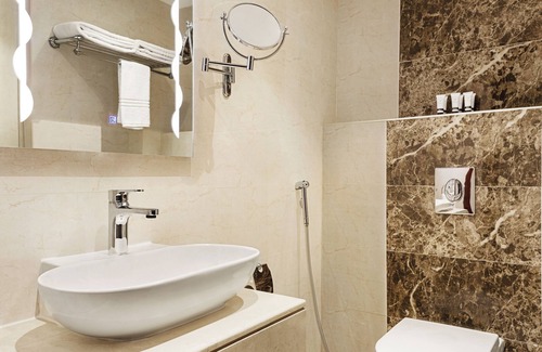 Al Hamra Hotel | EASTYARD Dammam - Hotel