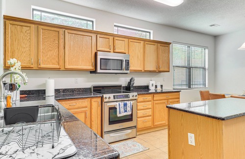 Rio Rancho House | Easy ABQ Access: Large Family Home w/Patio & Yard