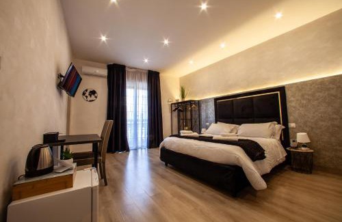 Naples House | Easy Boarding