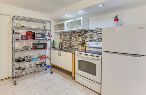 Guttenberg House | Easy NYC Commute: Guttenberg Getaway Near Parks