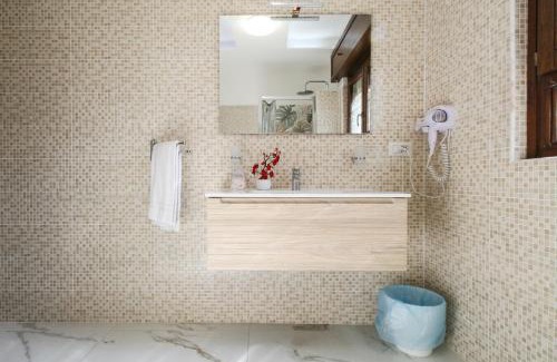 Isola Sacra Apartment | Easy Suite Vista Giardino - Fiumicino Airport - Self Check-In