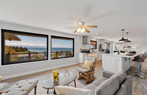 Oak Harbor House | Ebey Landing Ocean View Retreat on Whidbey Island