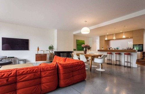 Saint Seurin - Fondaudege House | Echoppe renovated by architect of 23O m2 - 5 Ch in peace with garden