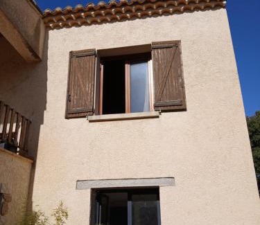 Colonzelle House | Eco gîte des chênes