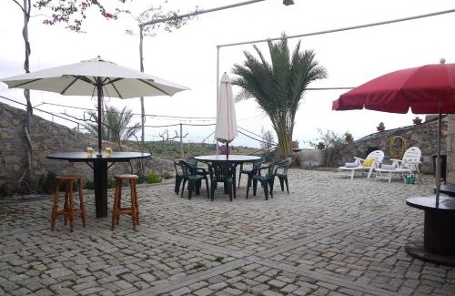 Chimiche House | Eco Holidays Cave House Justine