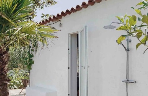 Torroella de Montgri Cottage | Eco house en la playa. Reserva natural Illes Medes