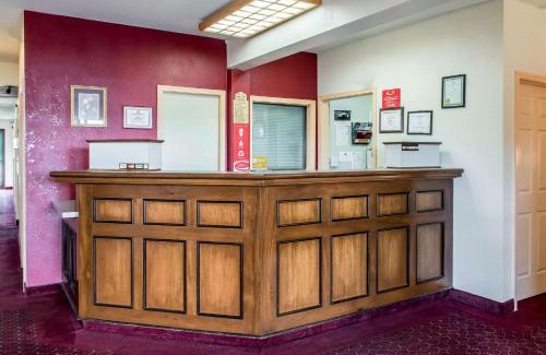 Carlisle Cabin | Econo Lodge Carlisle Central