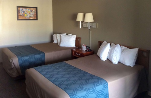 Cortland Hotel | Econo Lodge Cortland