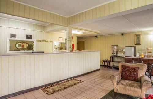 Lugoff Hotel | Econo Lodge Inn & Suites