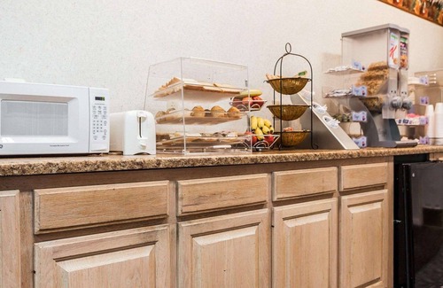 Jefferson City Hotel | Econo Lodge Jefferson City