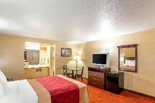 McAlester Hotel | Econo Lodge McAlester