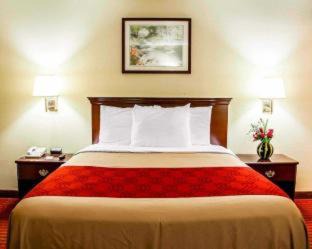 McAlester Hotel | Econo Lodge McAlester