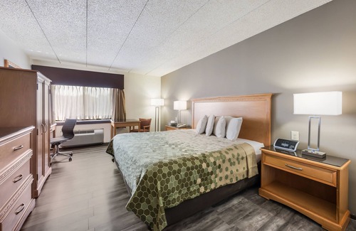 Quakertown Hotel | Econo Lodge Quakertown