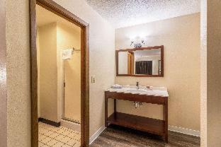 Valley City Hotel | Econo Lodge - Valley City